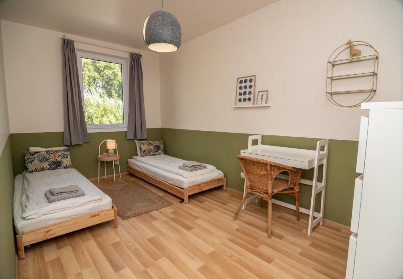 3 Bed Modern Family House In Mikulov别墅 外观 照片